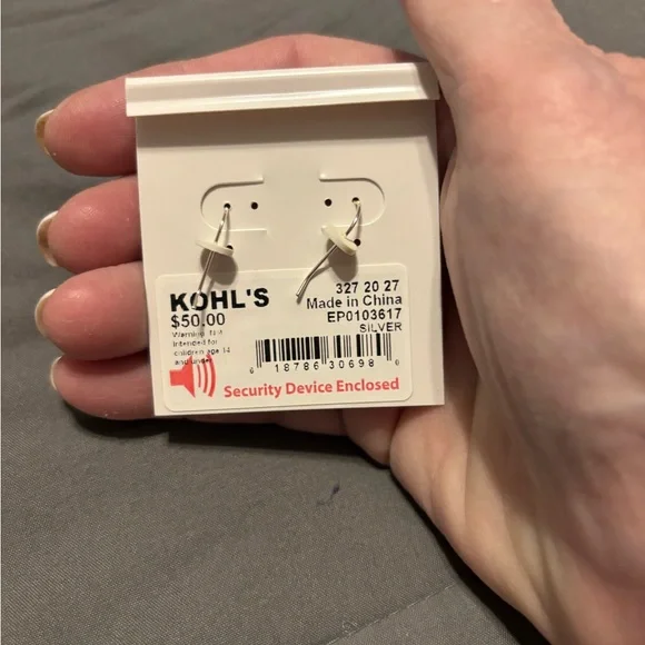 Sterling Silver Snowflake Earrings - Picture 3 of 7